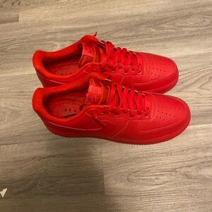Nike Men's Bold Red Sneakers